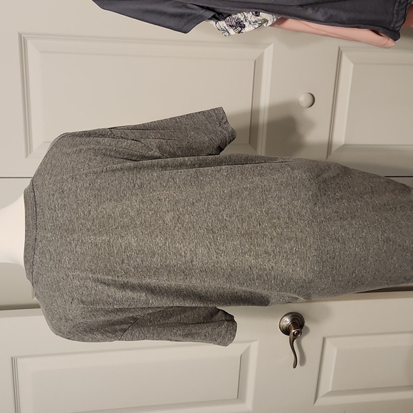 Next Level Apparel - XL - Picture 2 of 2